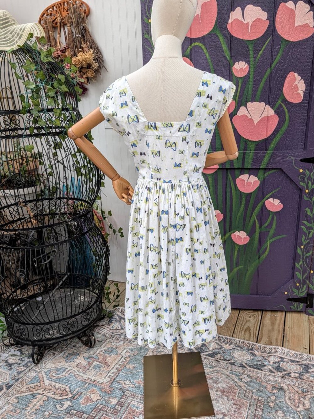Vintage 1950's Mid-Century Bow Print Fit n Flare Sundress, Handmade - Picture 3 of 15